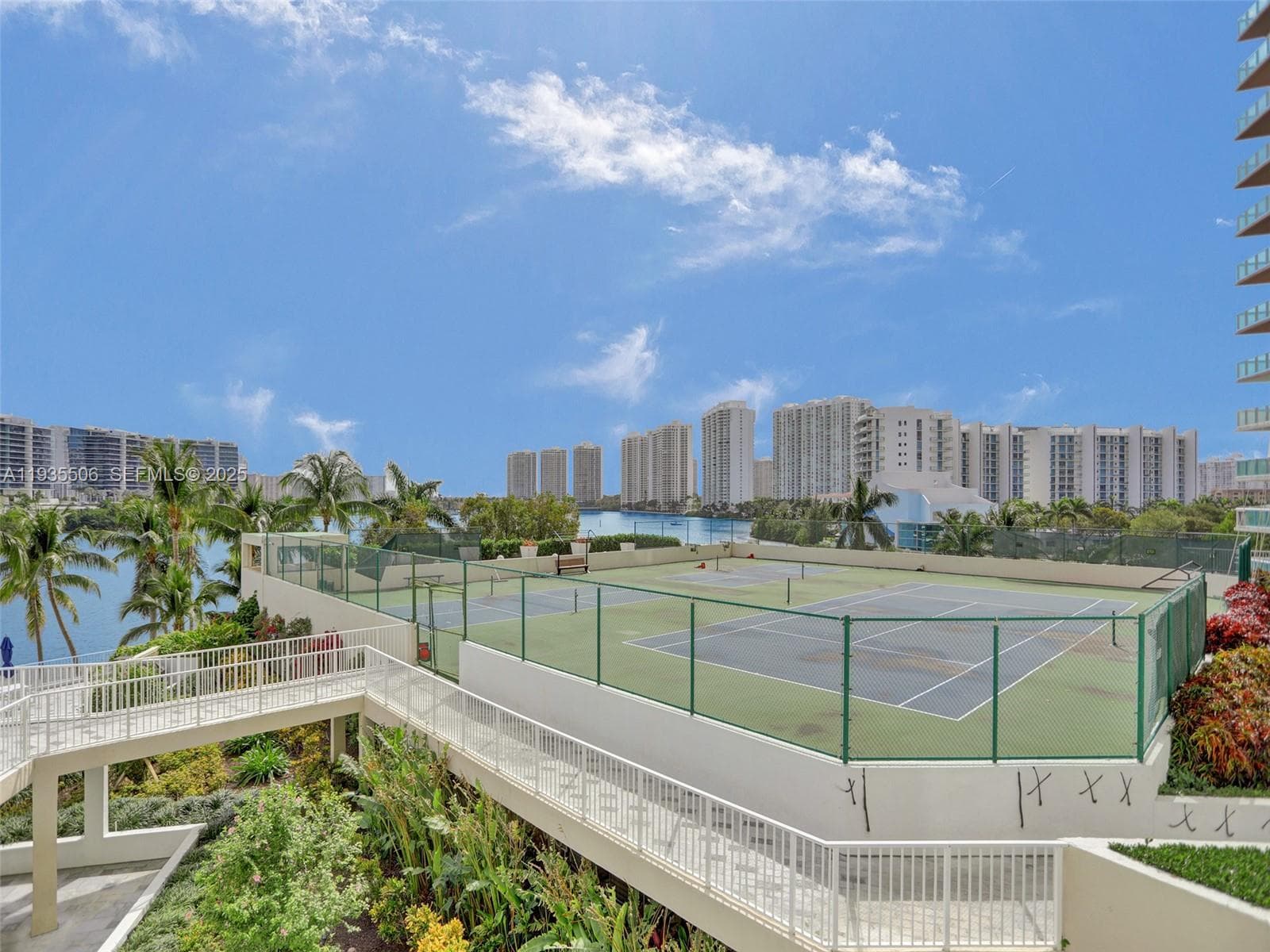 3370 Hidden Bay Dr 508 photo 18