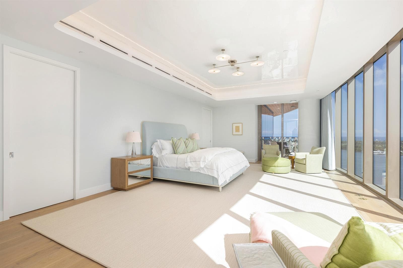 1333 S Flagler Drive 1502 photo 15