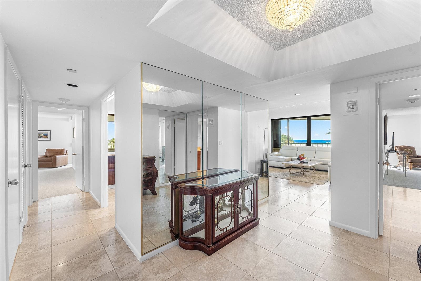 5070 N Ocean Drive 3b photo 2