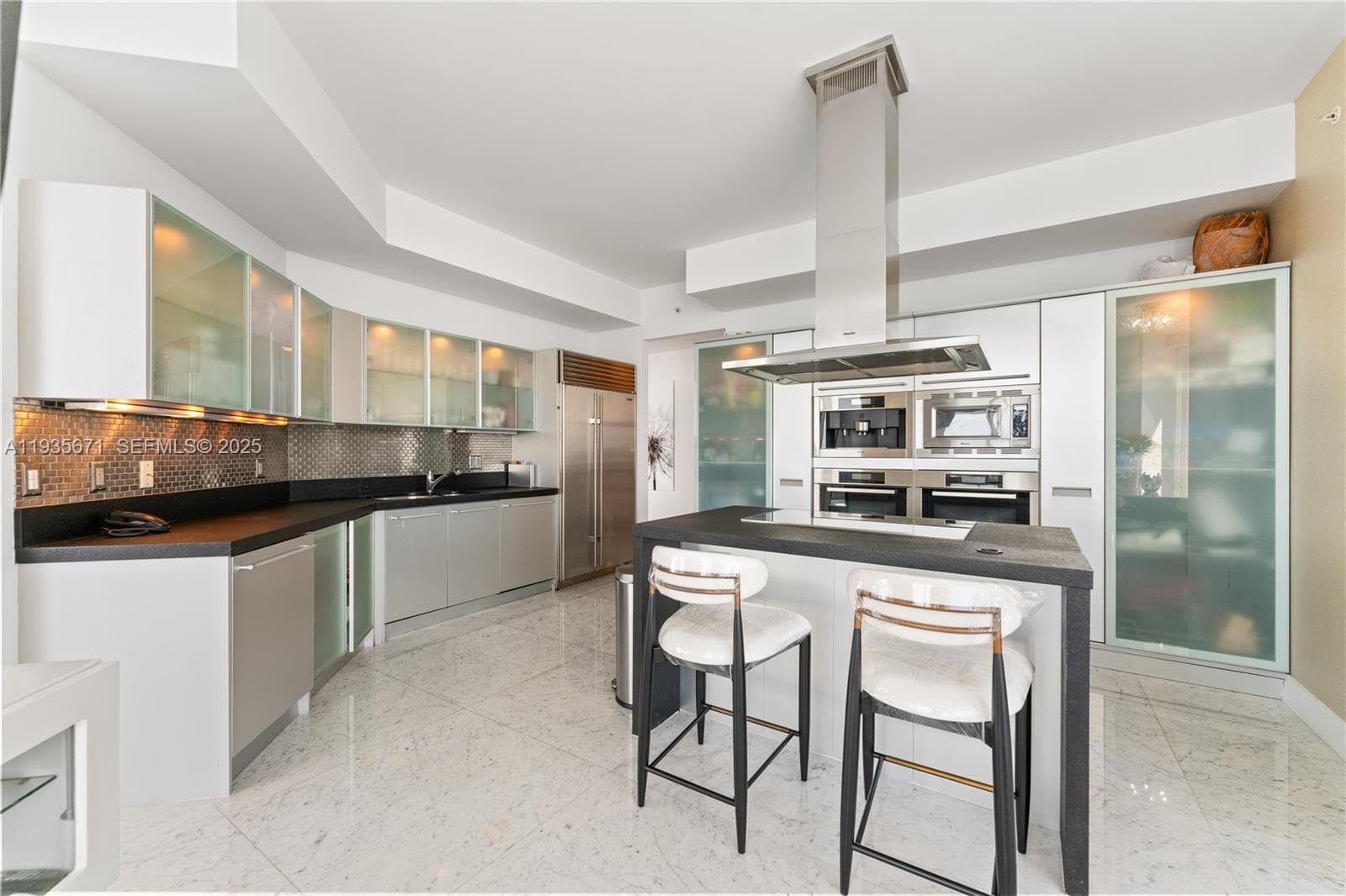 18201 Collins Ave 5001 photo 12
