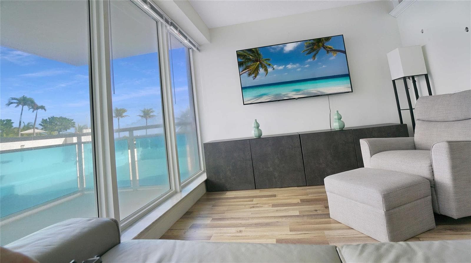 3430 Galt Ocean Drive 205 photo 3