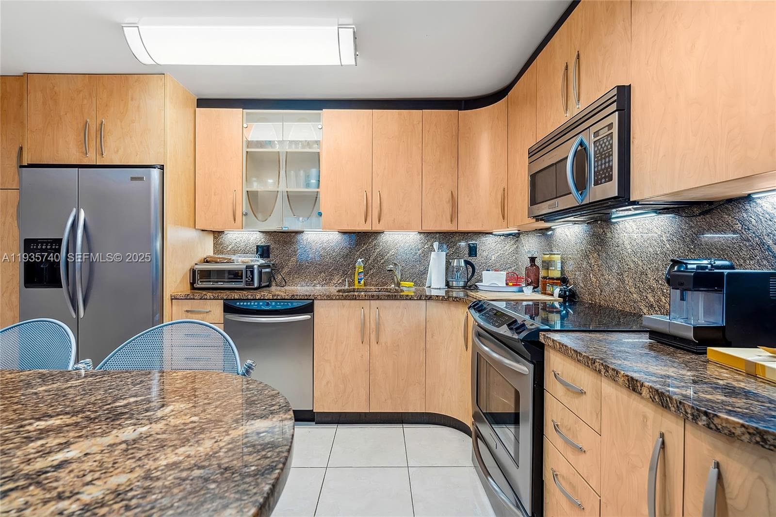 1400 S Ocean Dr 802 photo 3