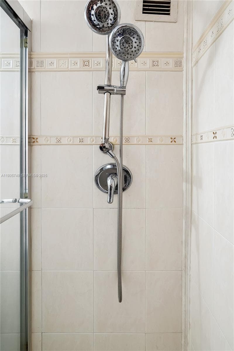 1400 S Ocean Dr 802 photo 21