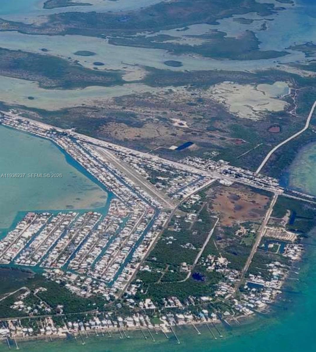 715 Caribbean Dr E photo 20