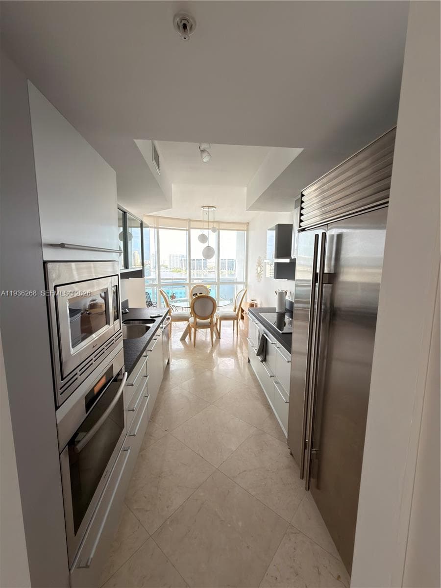 18201 Collins Ave 1801A photo 16