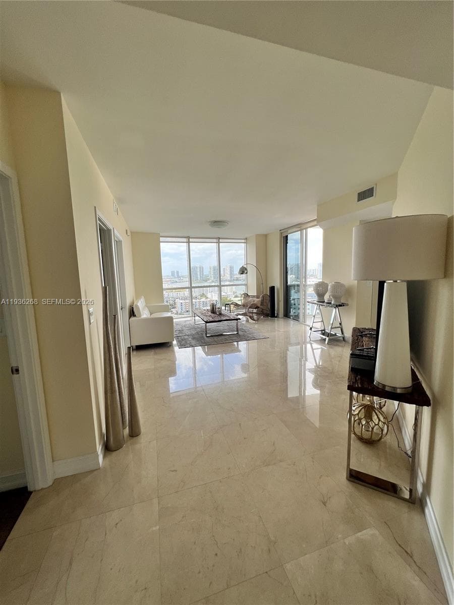 18201 Collins Ave 1801A photo 3