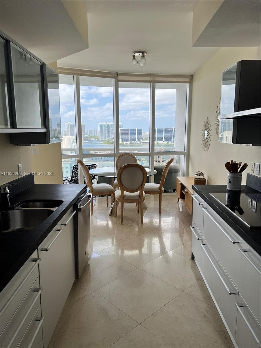 18201 Collins Ave 1801A photo 19