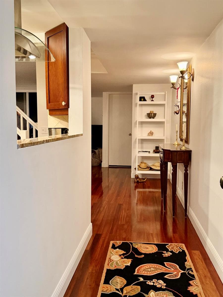 1206 S Lake Drive 301 photo 12