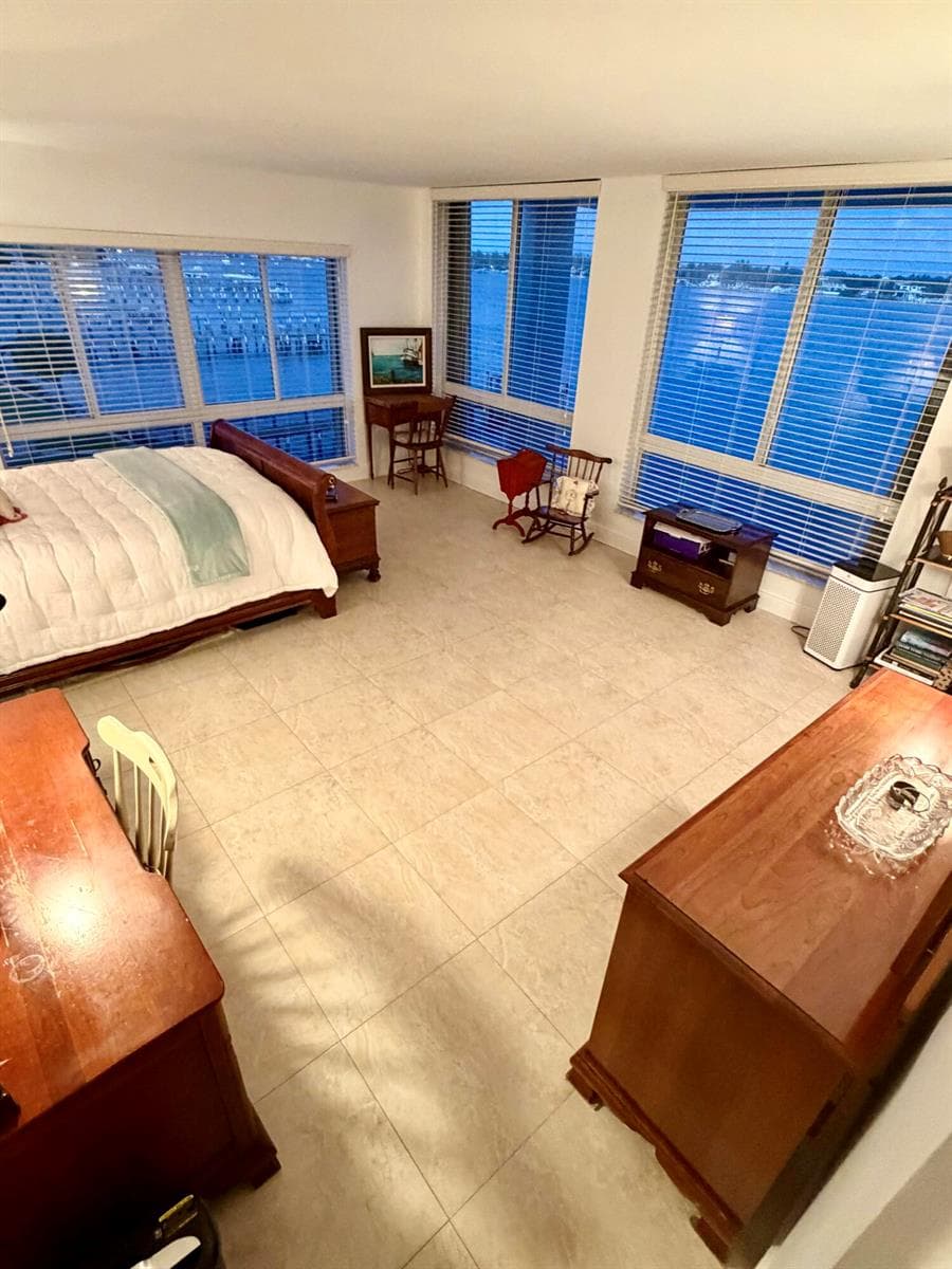 1206 S Lake Drive 301 photo 24