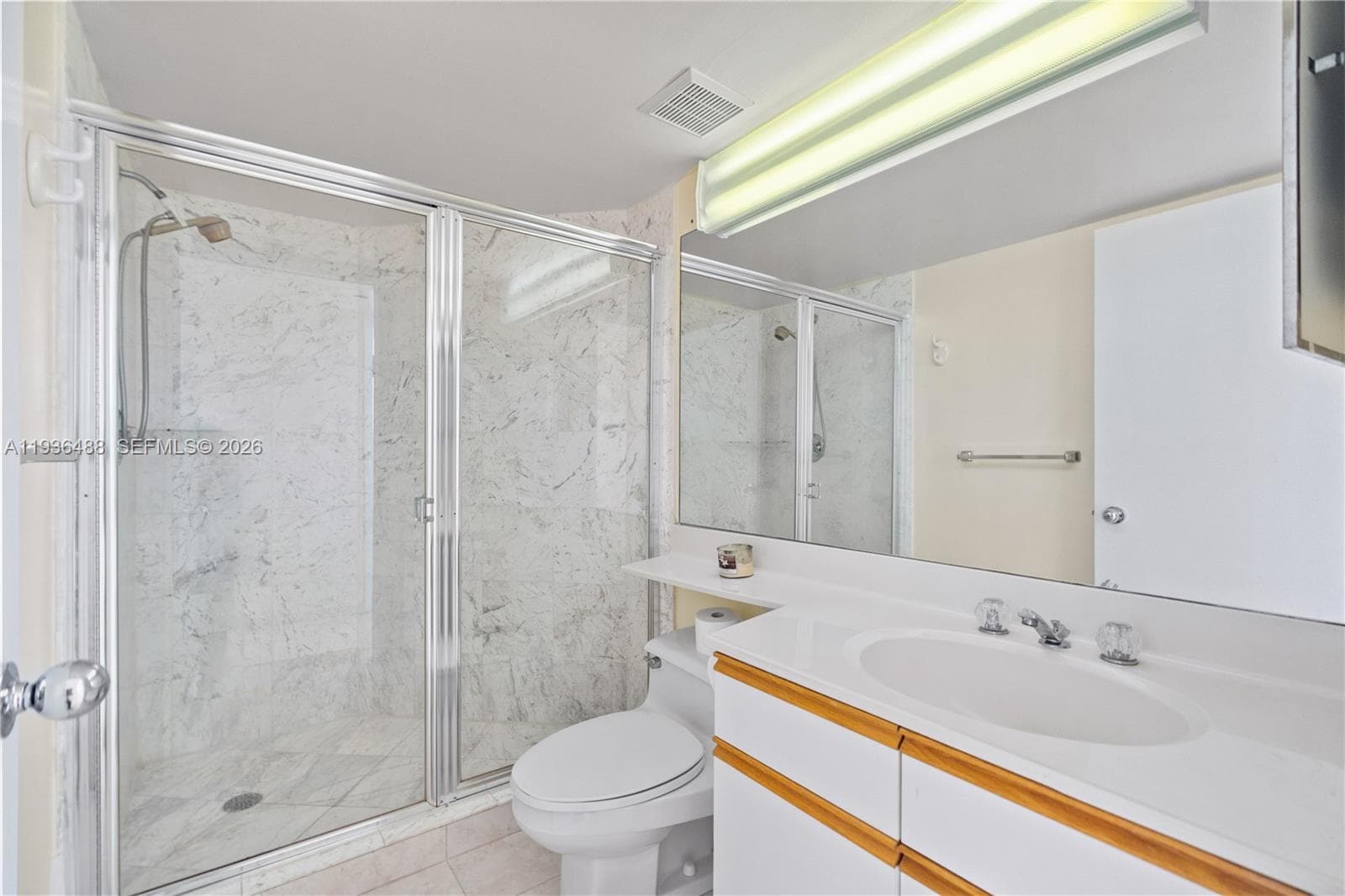 19195 NE 36th Ct 1706 photo 24