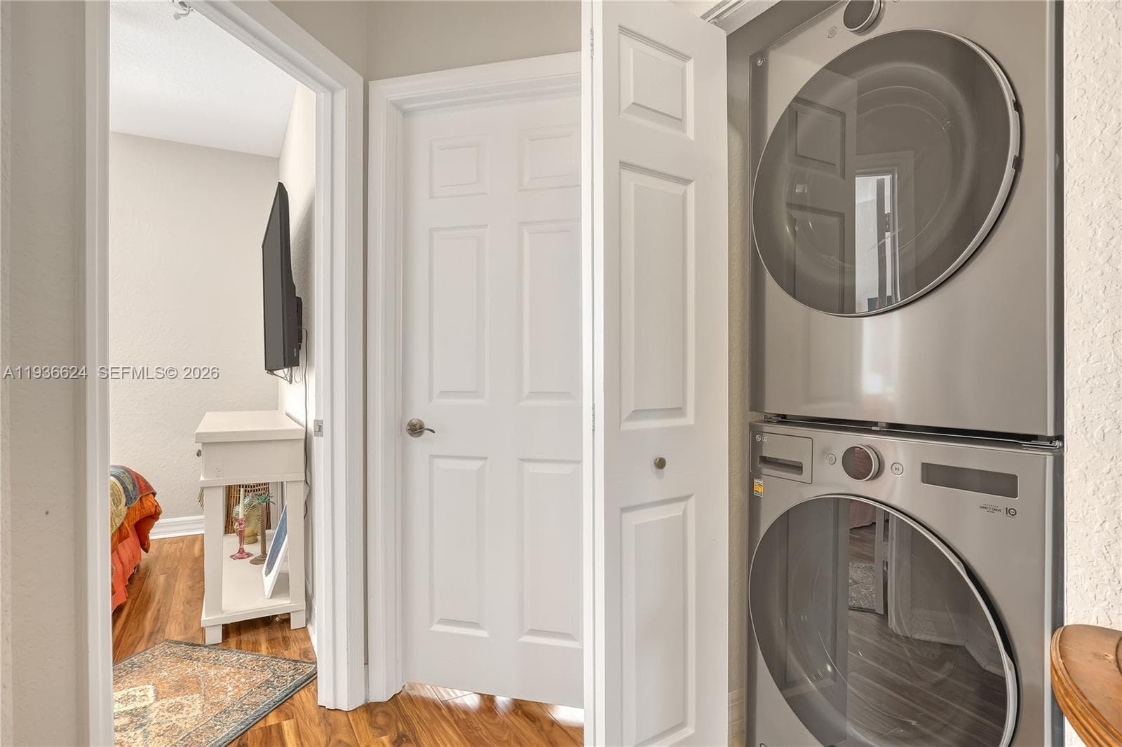 104 Harbors Way photo 11