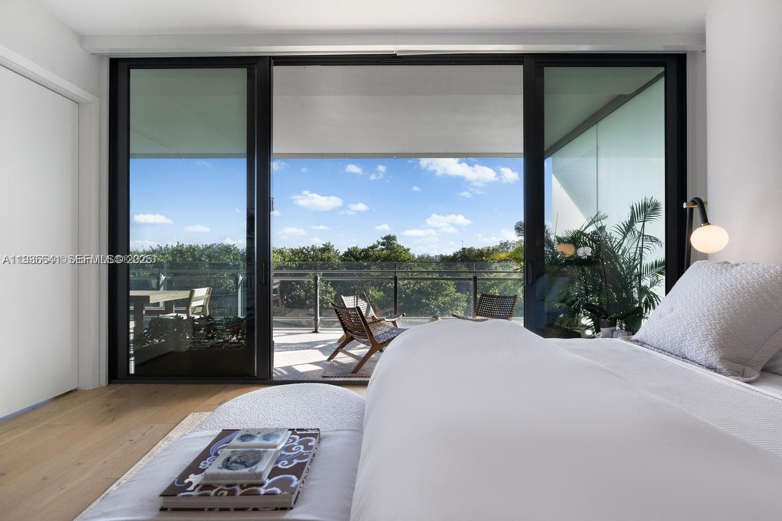 8701 Collins Ave 404 photo 10