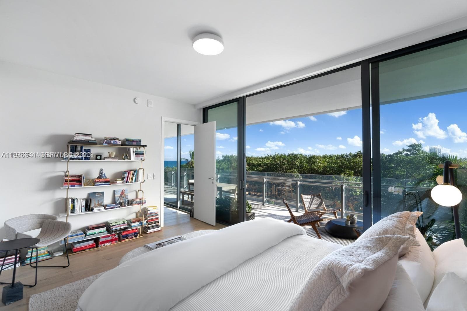 8701 Collins Ave 404 photo 11