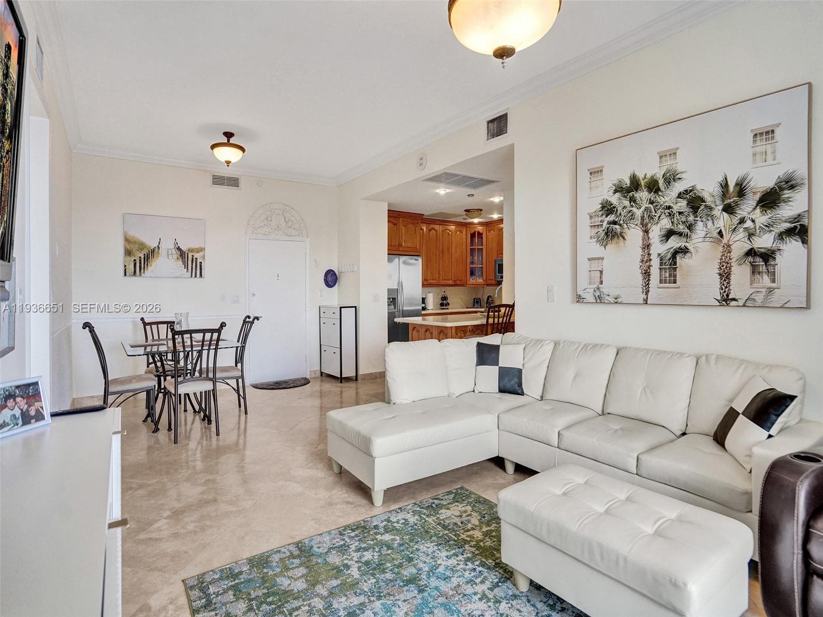 3180 S Ocean Dr 1709 photo 2