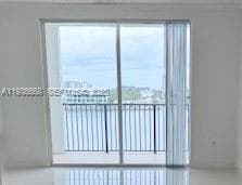 17100 Bay Rd 1604 photo 5