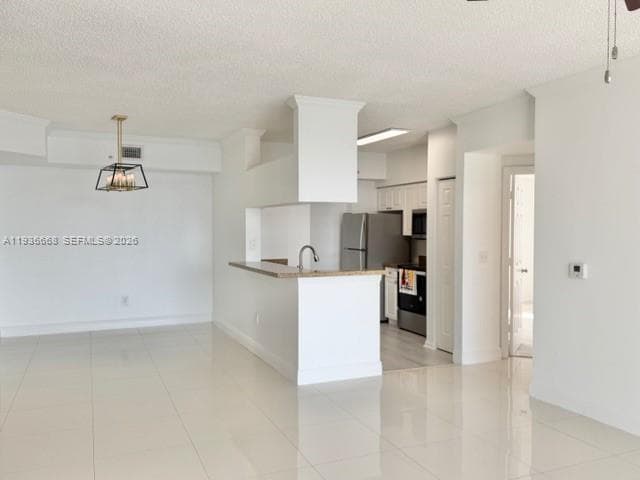 17100 Bay Rd 1604 photo 9