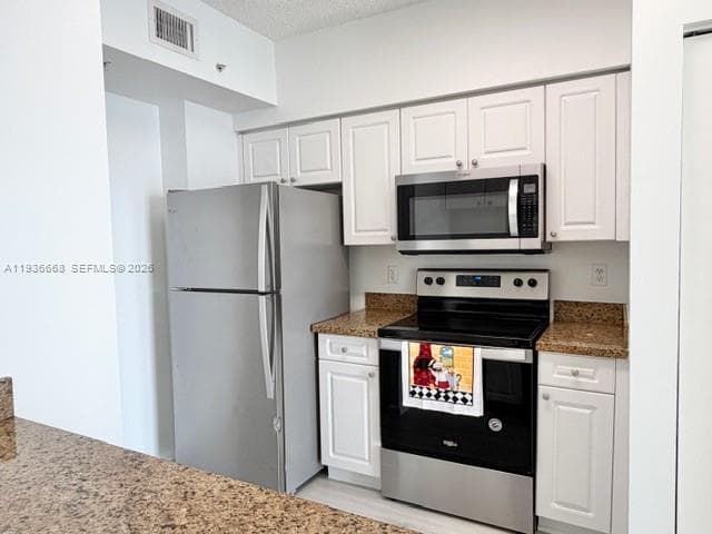 17100 Bay Rd 1604 photo 14