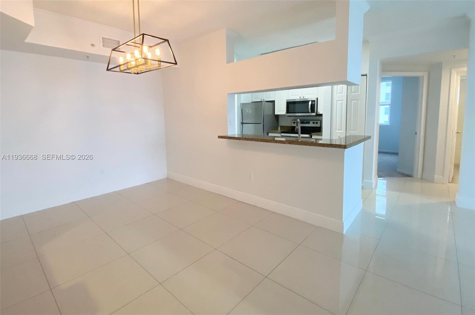 17100 Bay Rd 1604 photo 11