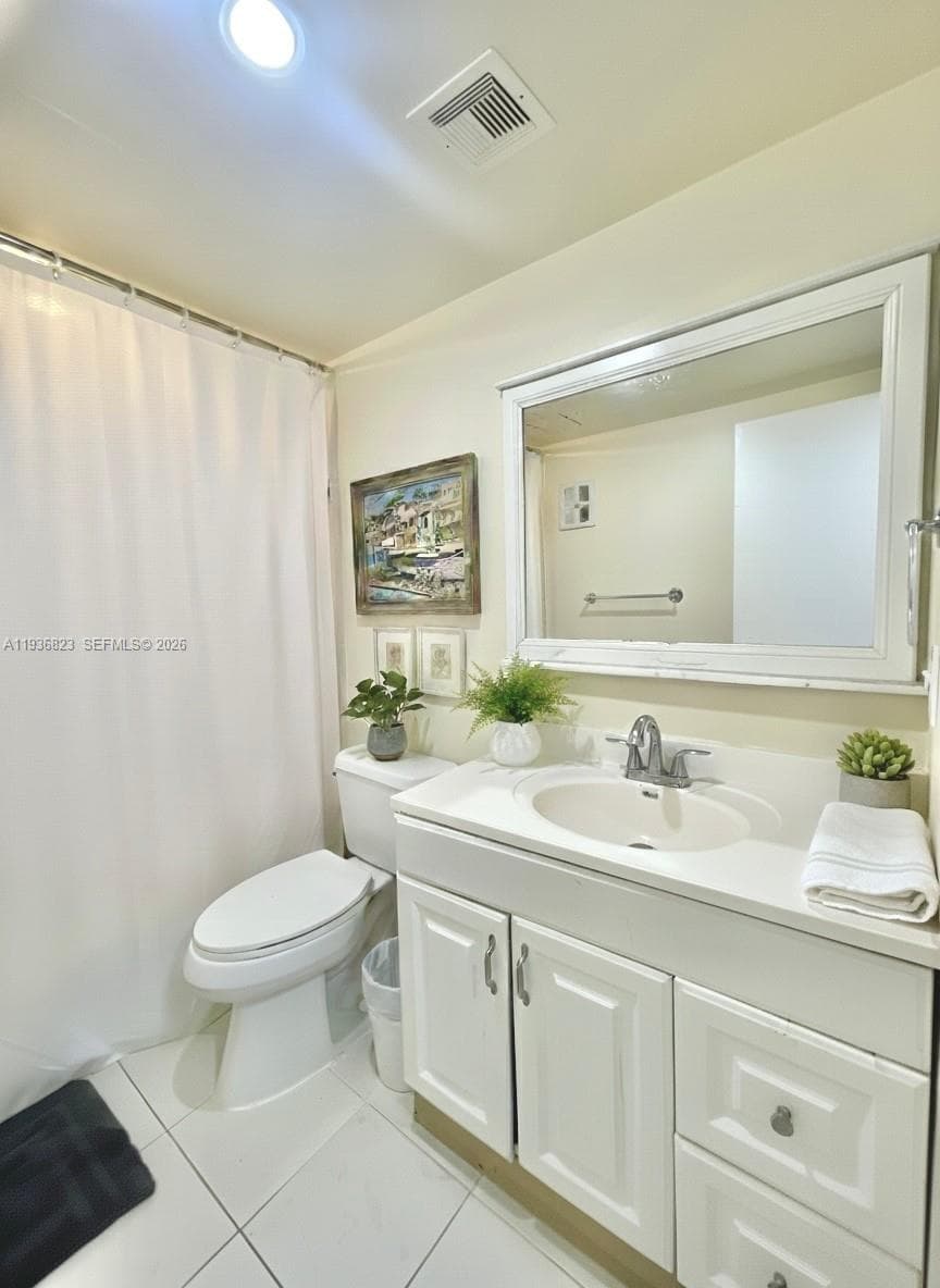 636 NW 13th St 0230 photo 16
