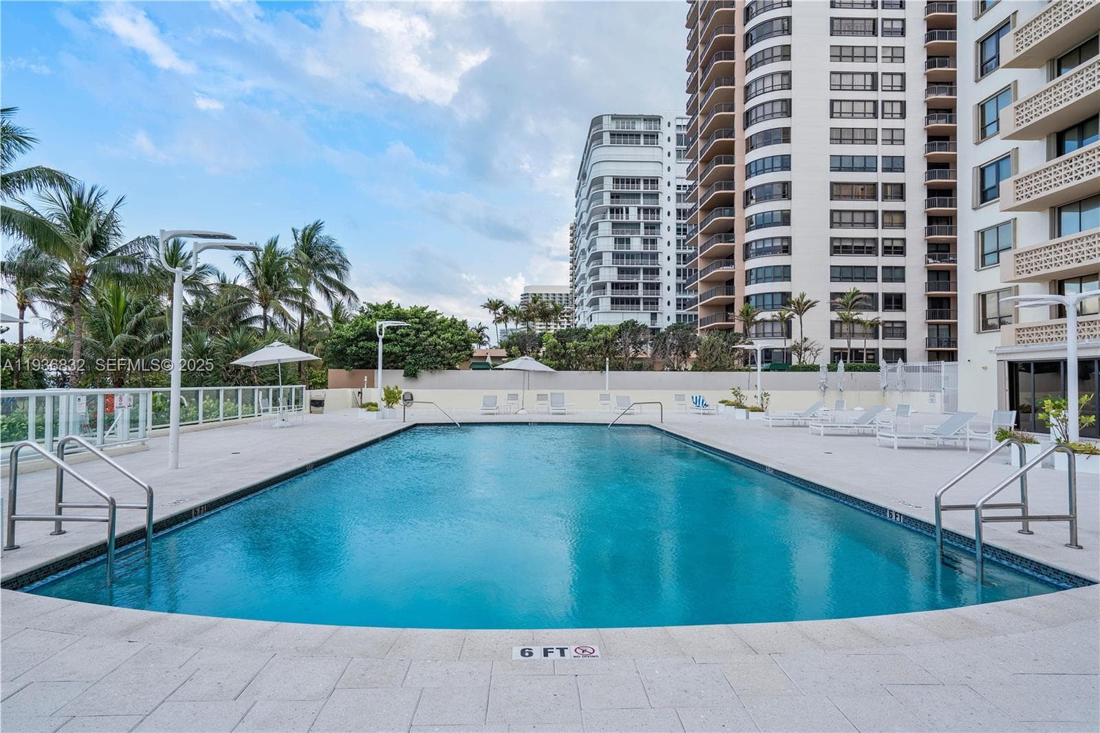 10185 Collins Ave 1204 photo 16