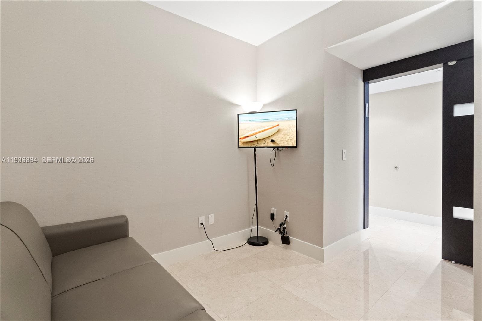 4779 Collins Ave 2204 photo 20