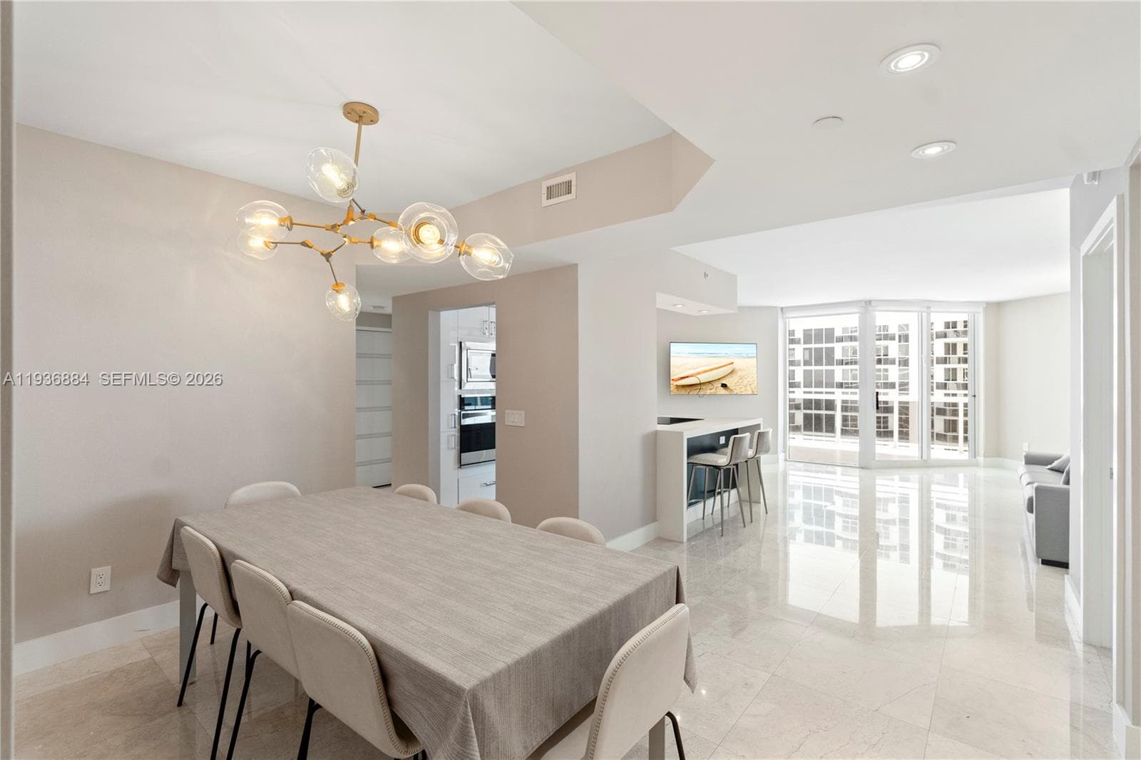 4779 Collins Ave 2204 photo 10