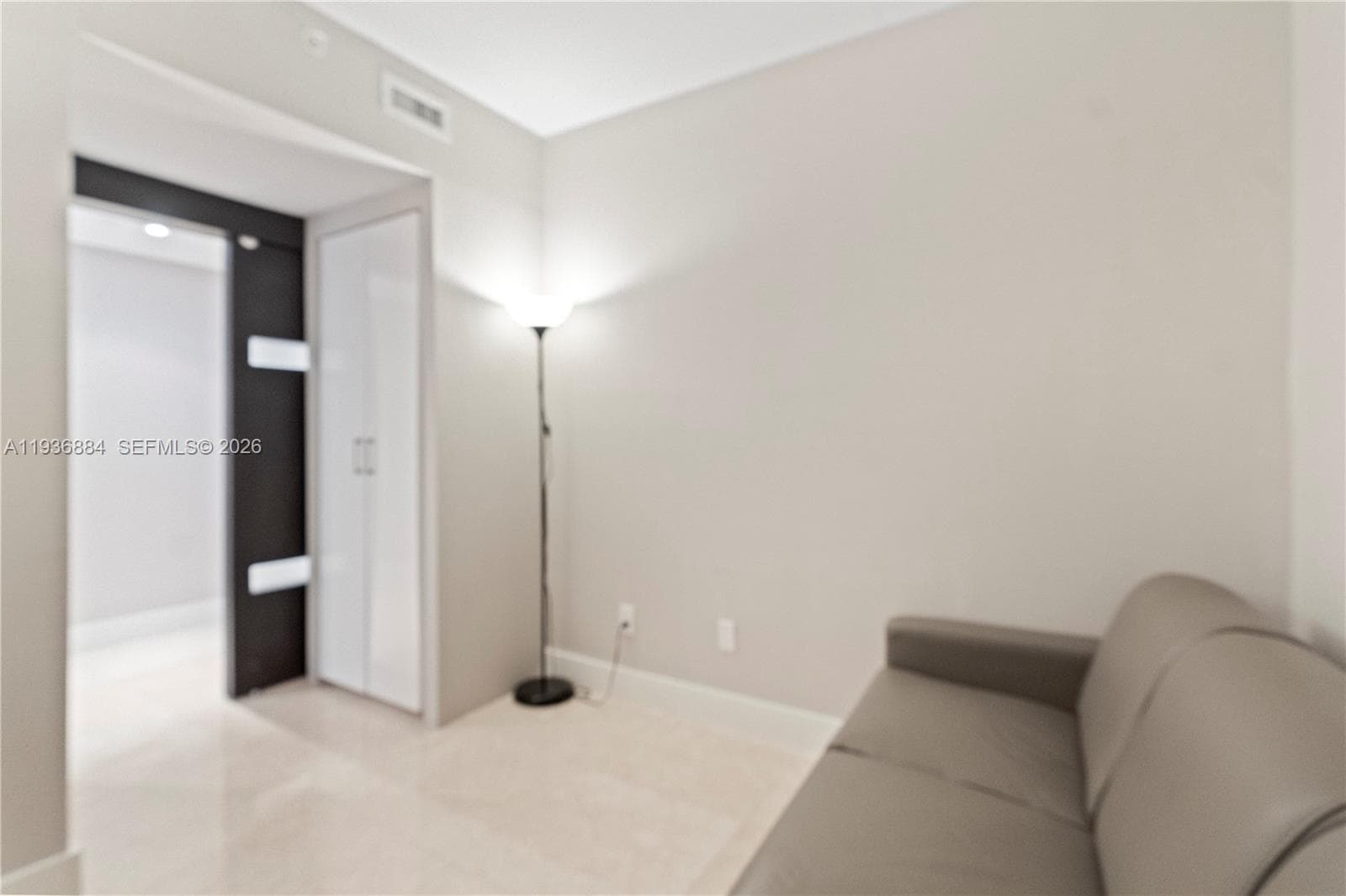 4779 Collins Ave 2204 photo 21