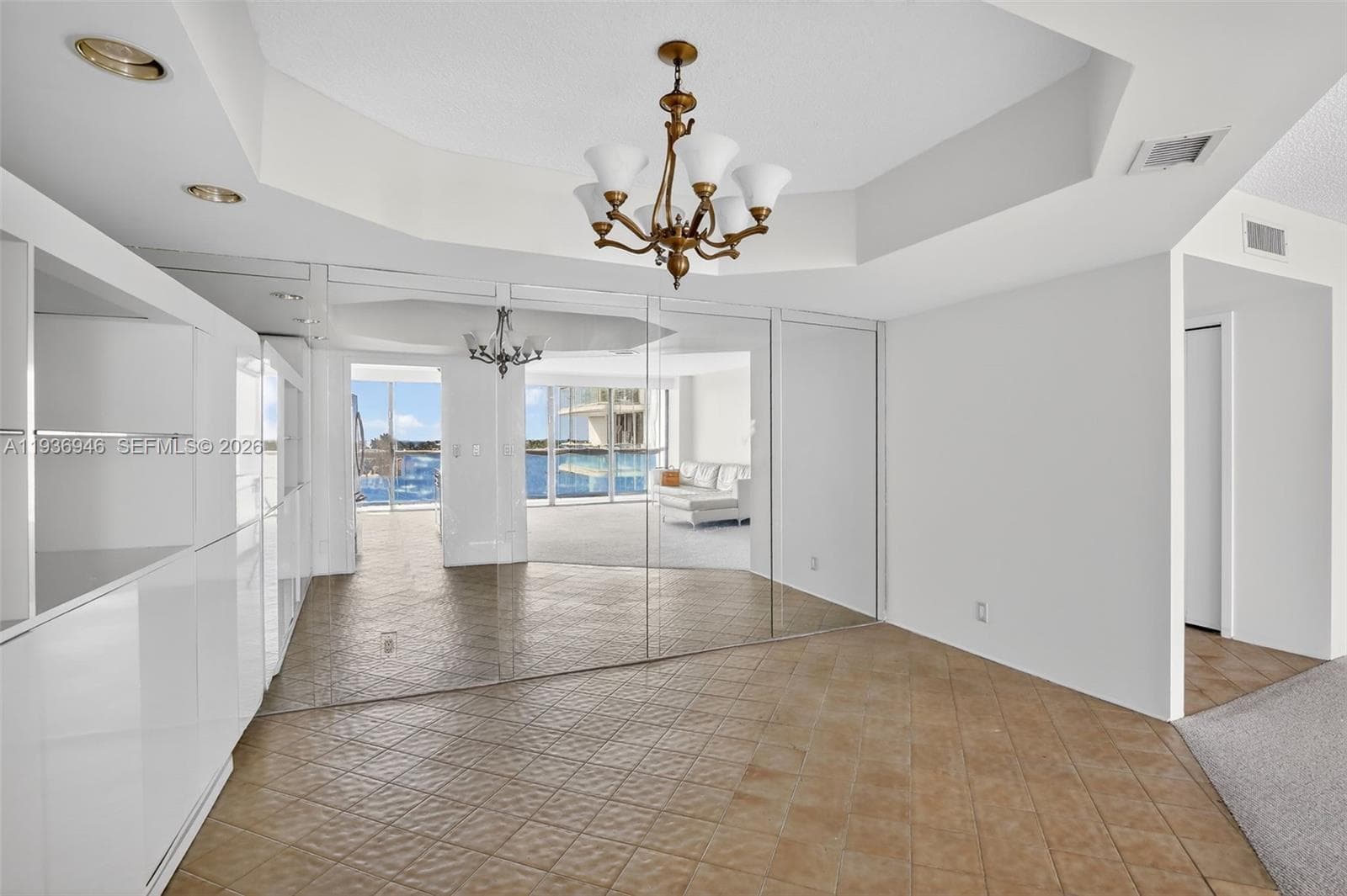 19707 Turnberry Way 7F photo 10