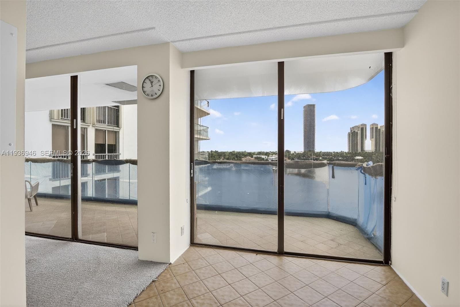 19707 Turnberry Way 7F photo 14