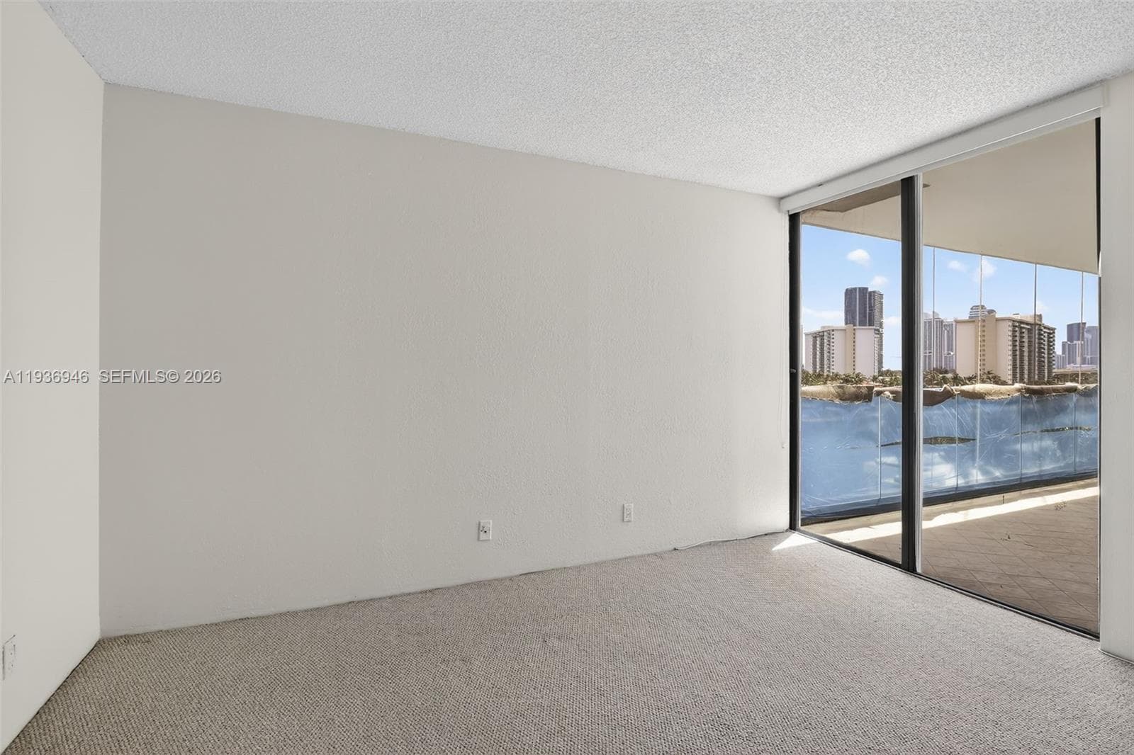 19707 Turnberry Way 7F photo 18