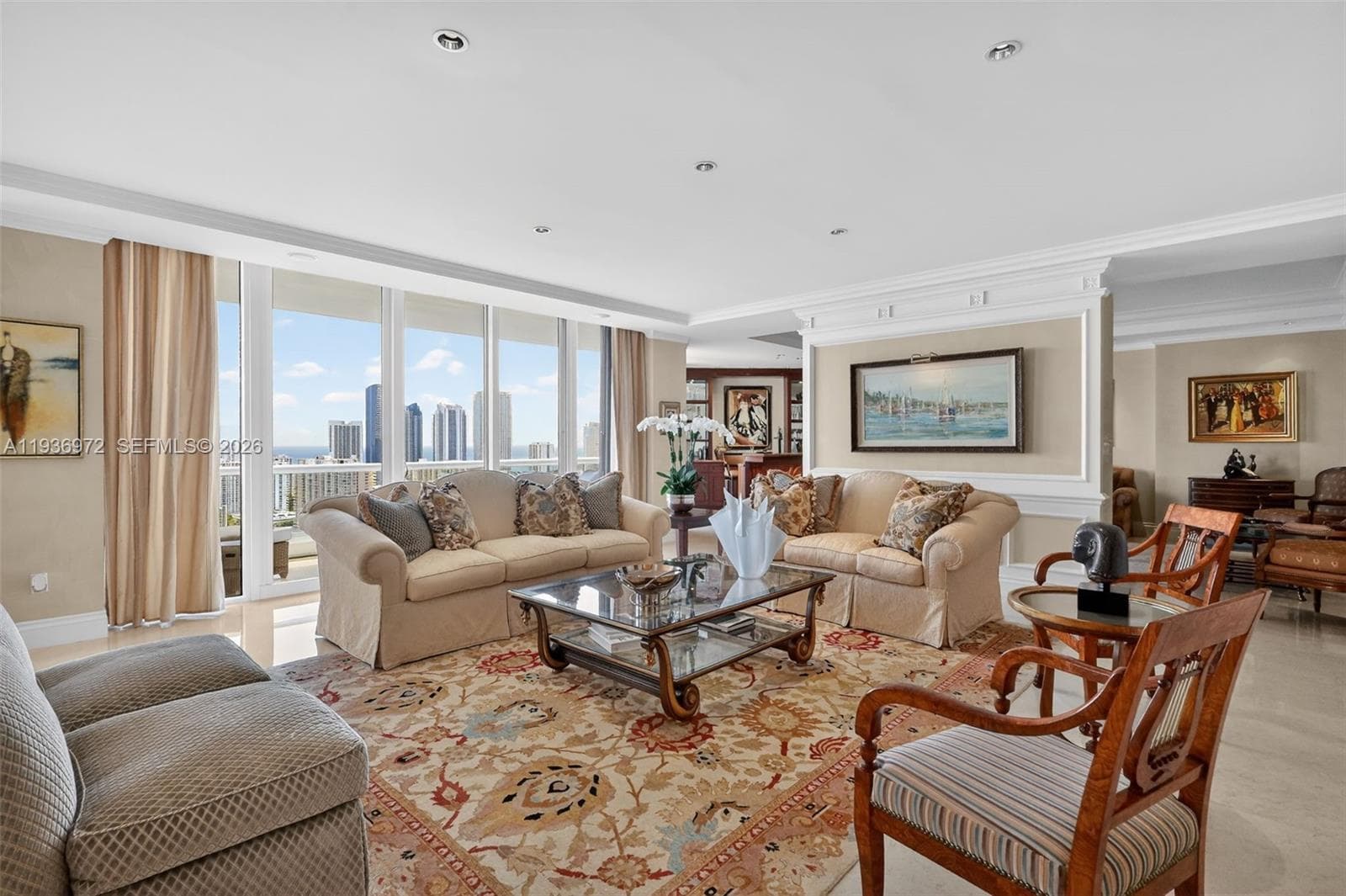 2600 Island Blvd 3006 photo 2