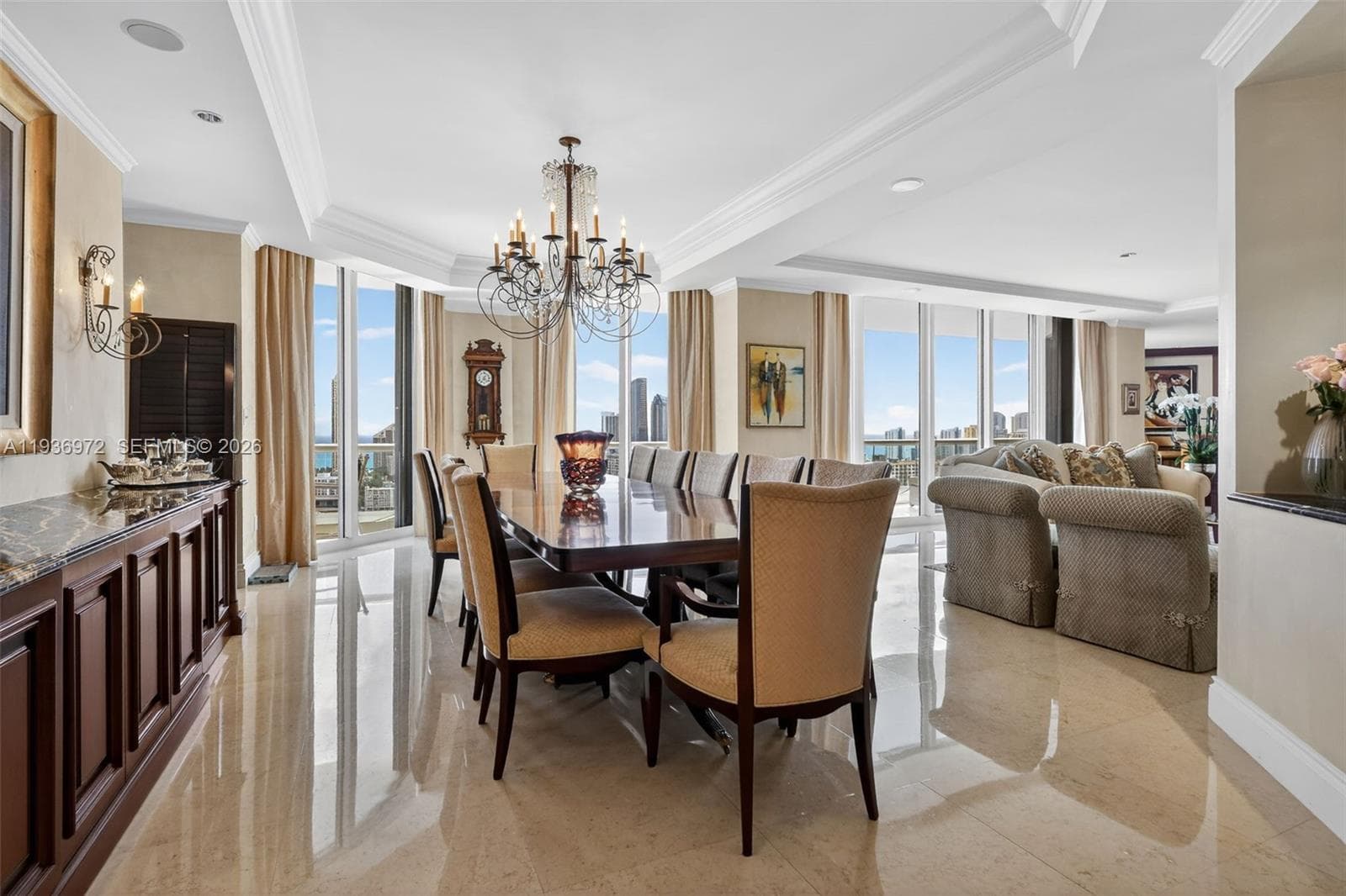 2600 Island Blvd 3006 photo 12