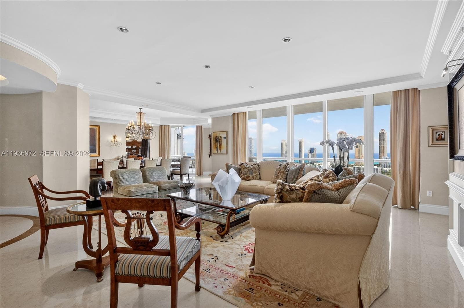 2600 Island Blvd 3006 photo 10