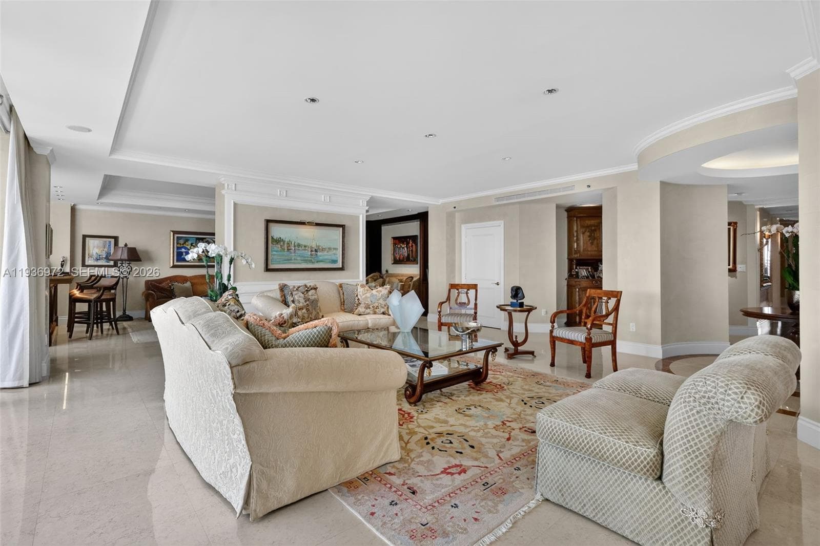 2600 Island Blvd 3006 photo 11