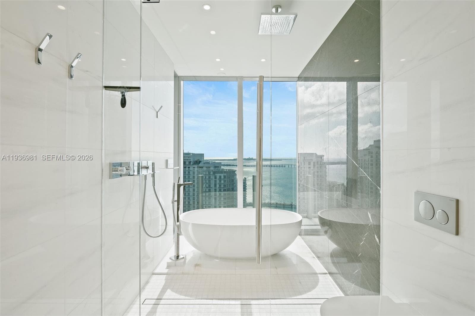 300 Biscayne Blvd Way 3201 photo 13