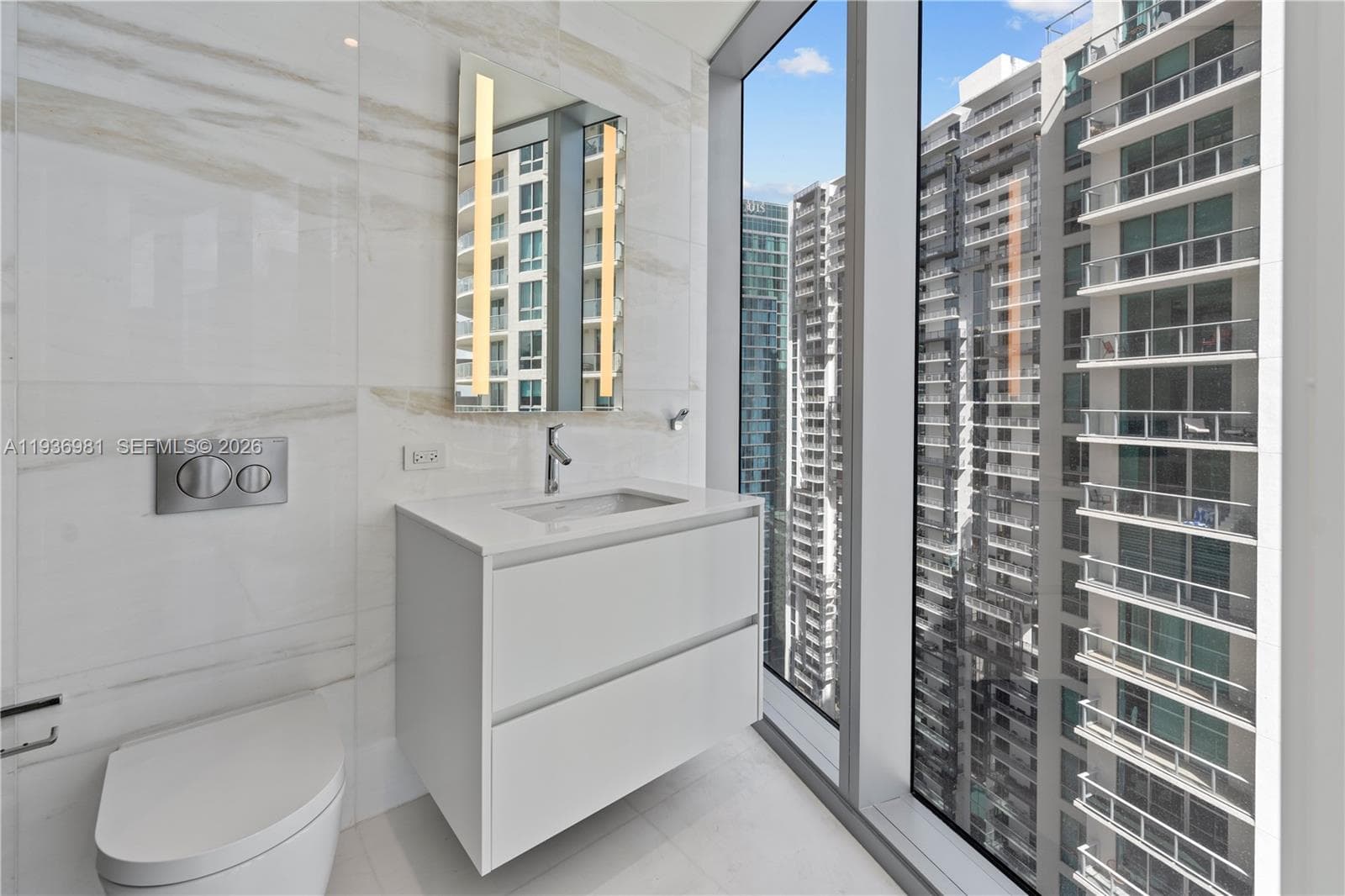 300 Biscayne Blvd Way 3201 photo 22