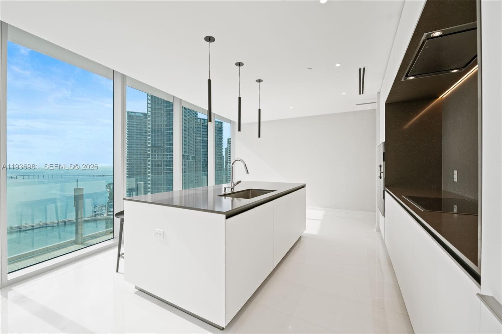 300 Biscayne Blvd Way 3201 photo 7