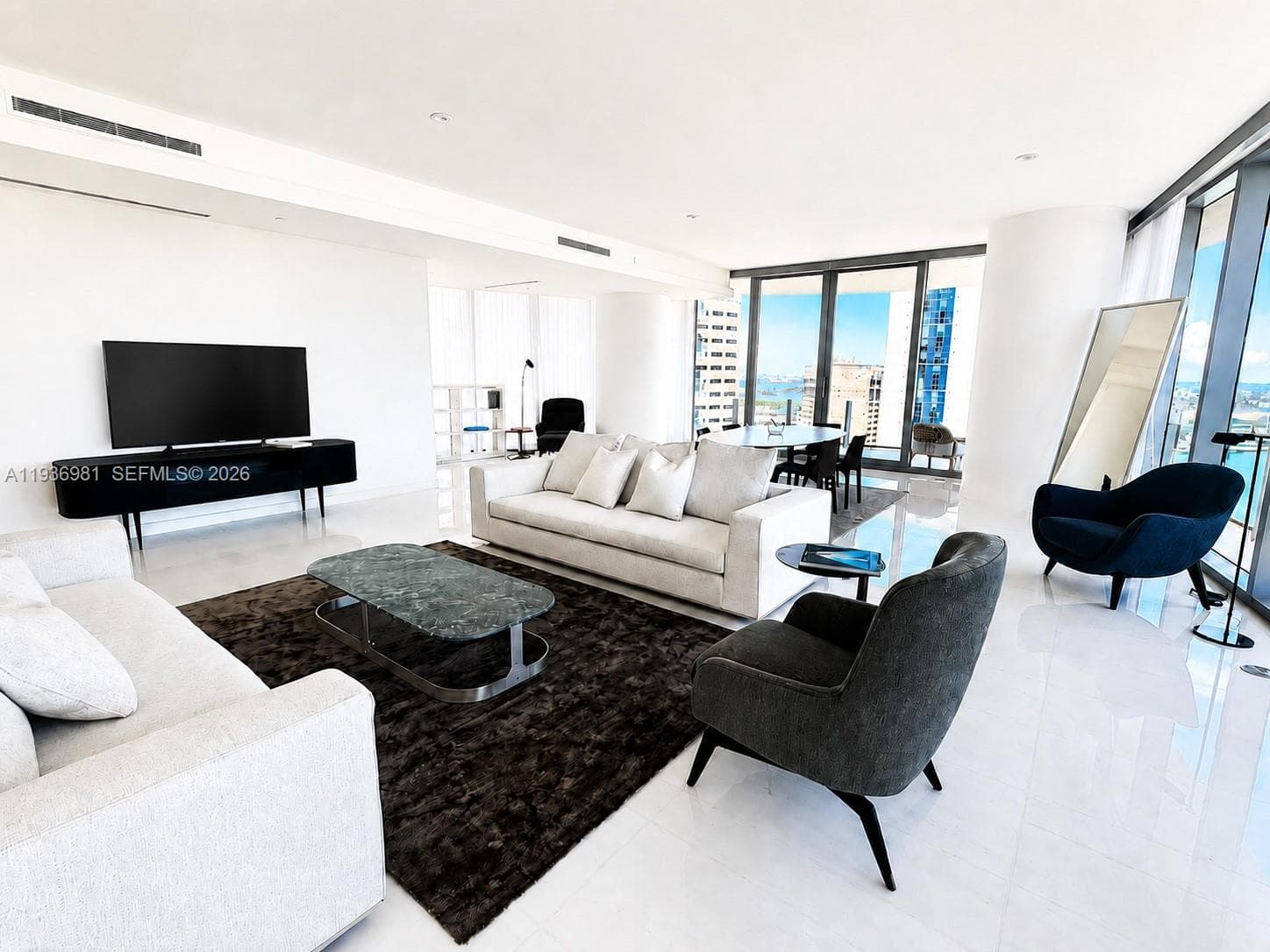 300 Biscayne Blvd Way 3201 photo 4
