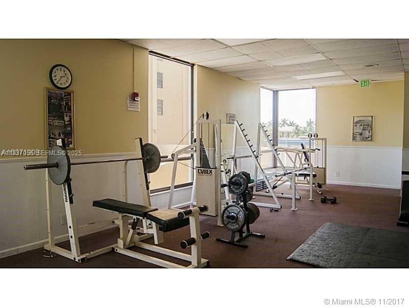 1600 S Ocean Dr 3G photo 20