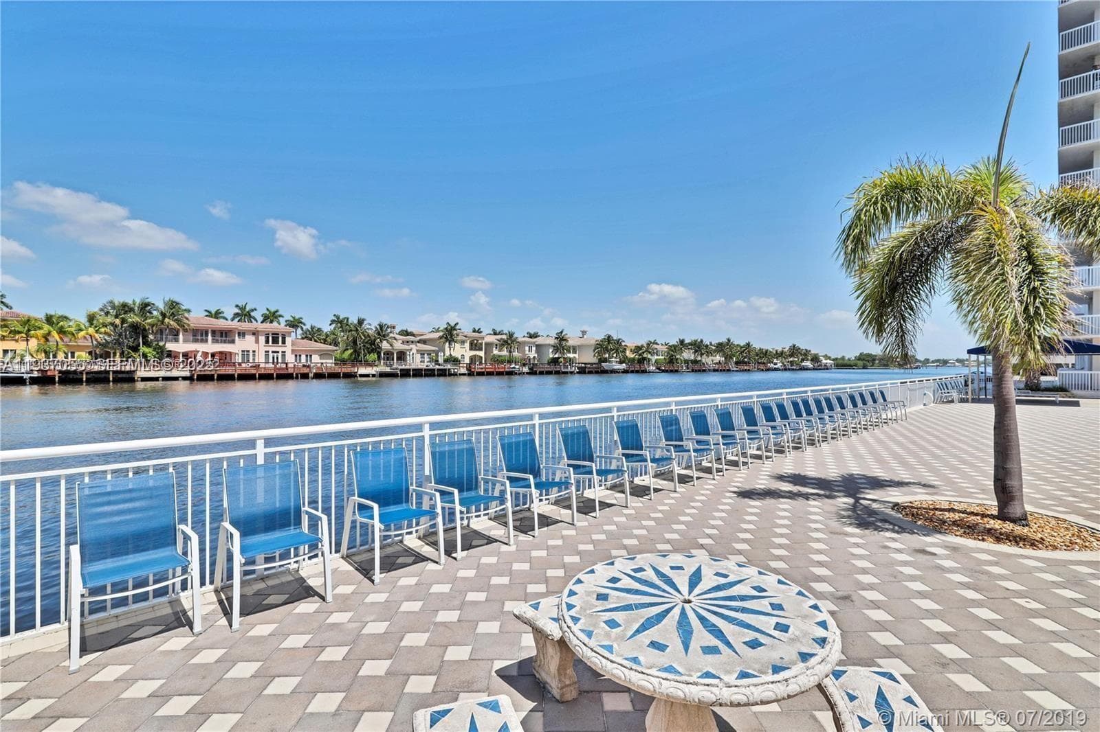 1600 S Ocean Dr 3G photo 24