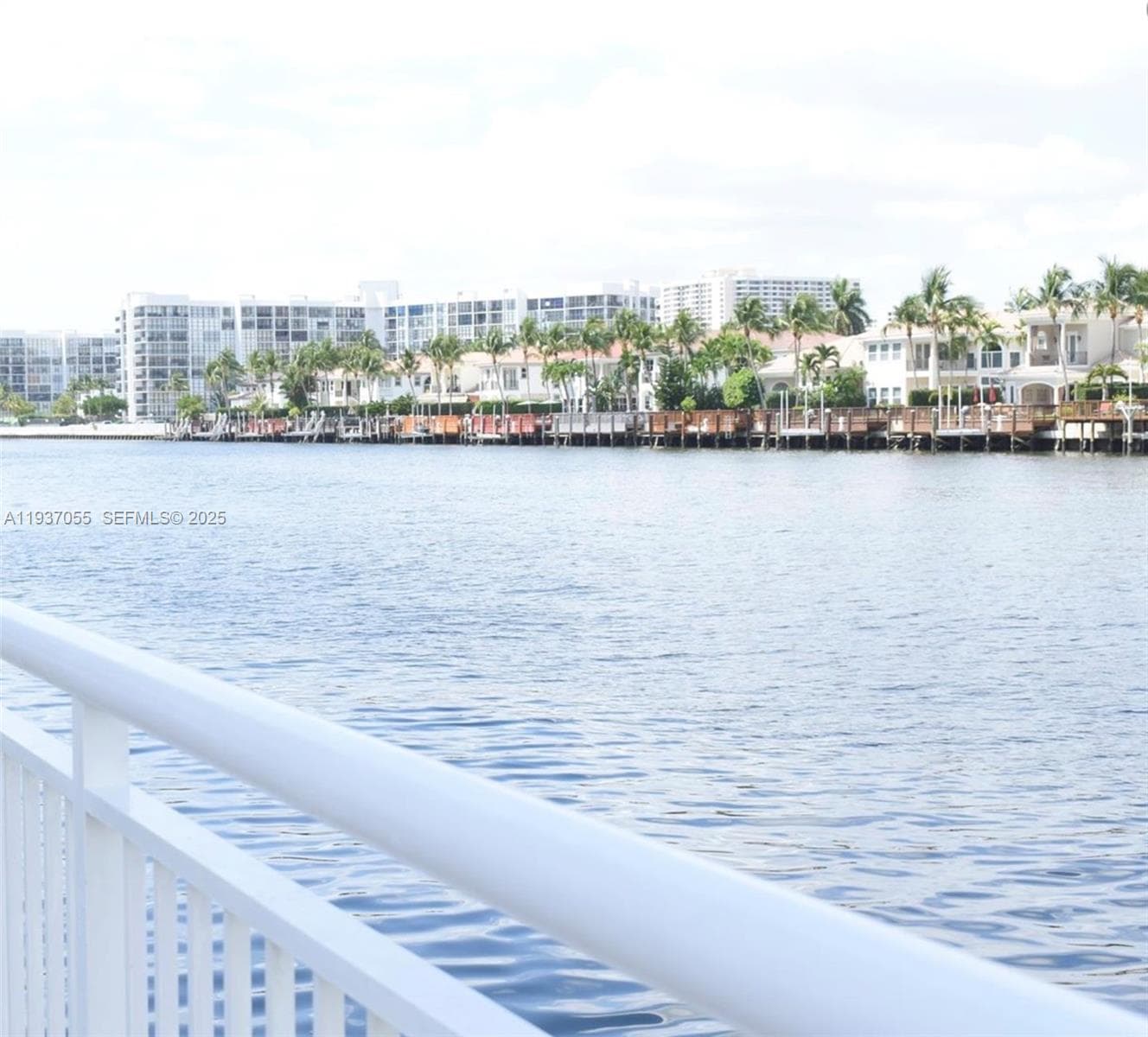 1600 S Ocean Dr 3G photo 21