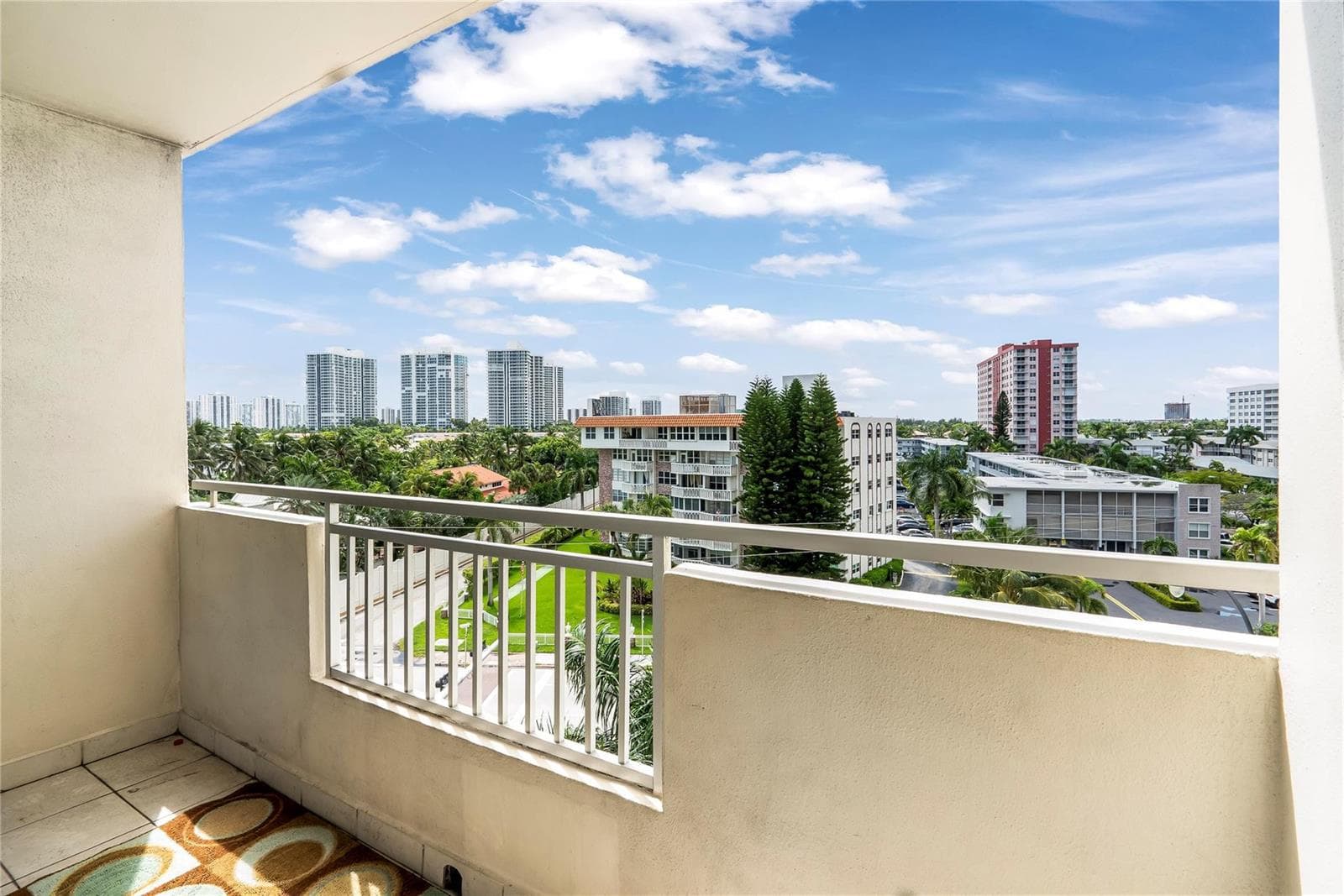 3180 S Ocean Drive 517 photo 16
