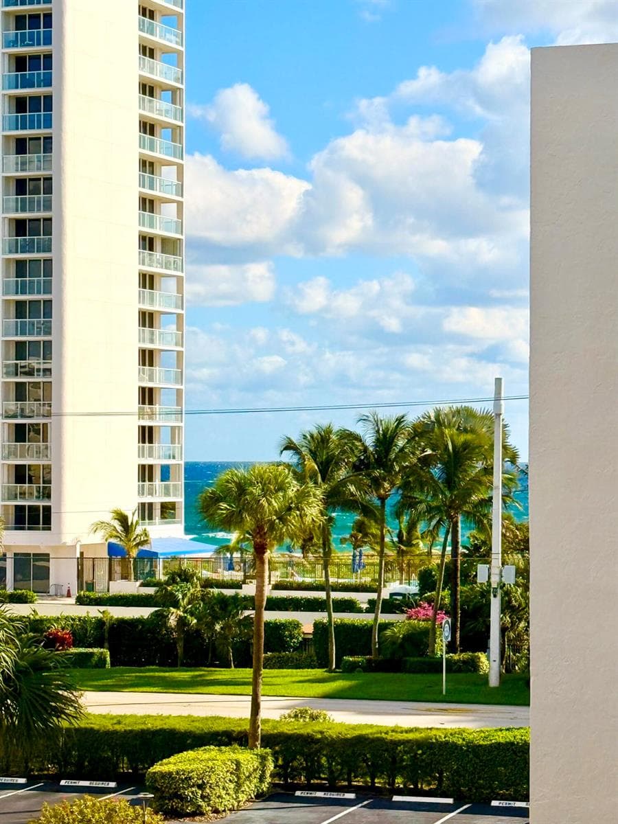 2929 S Ocean Boulevard 406 photo 14