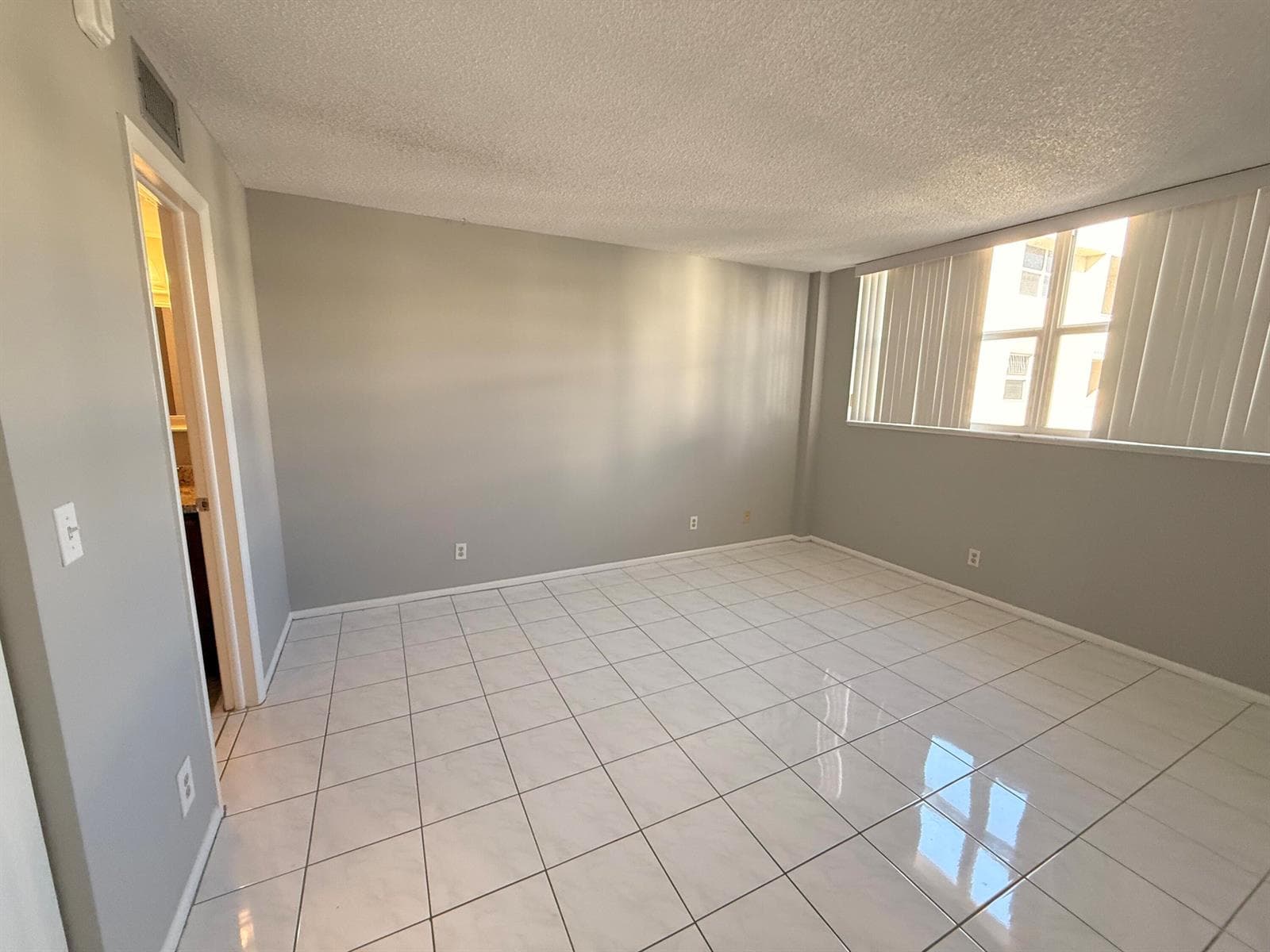2929 S Ocean Boulevard 406 photo 11