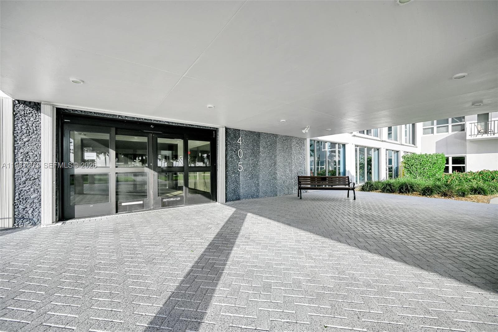 405 N Ocean Blvd 103 photo 11