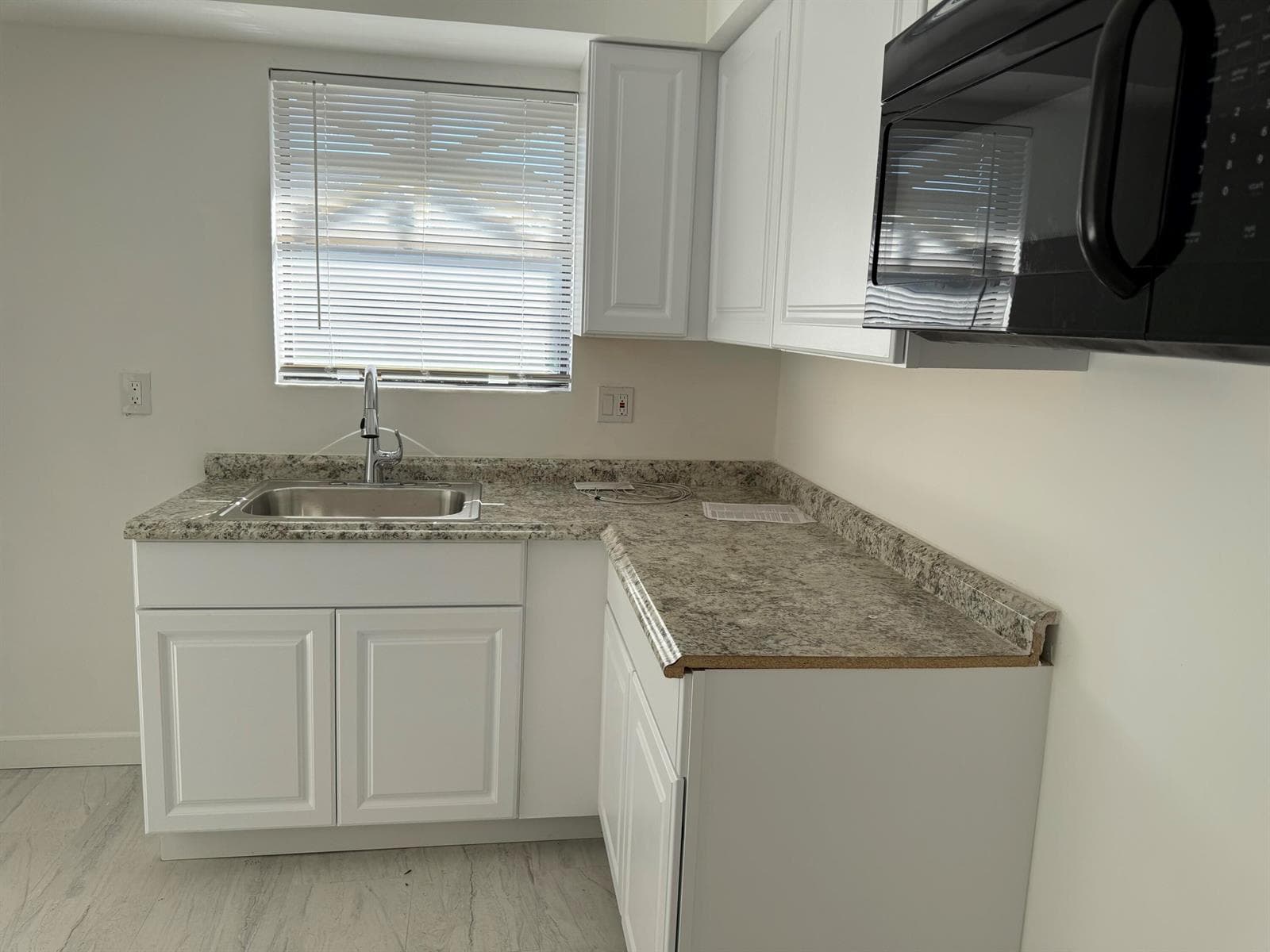 2103 Wharf Lane photo 2
