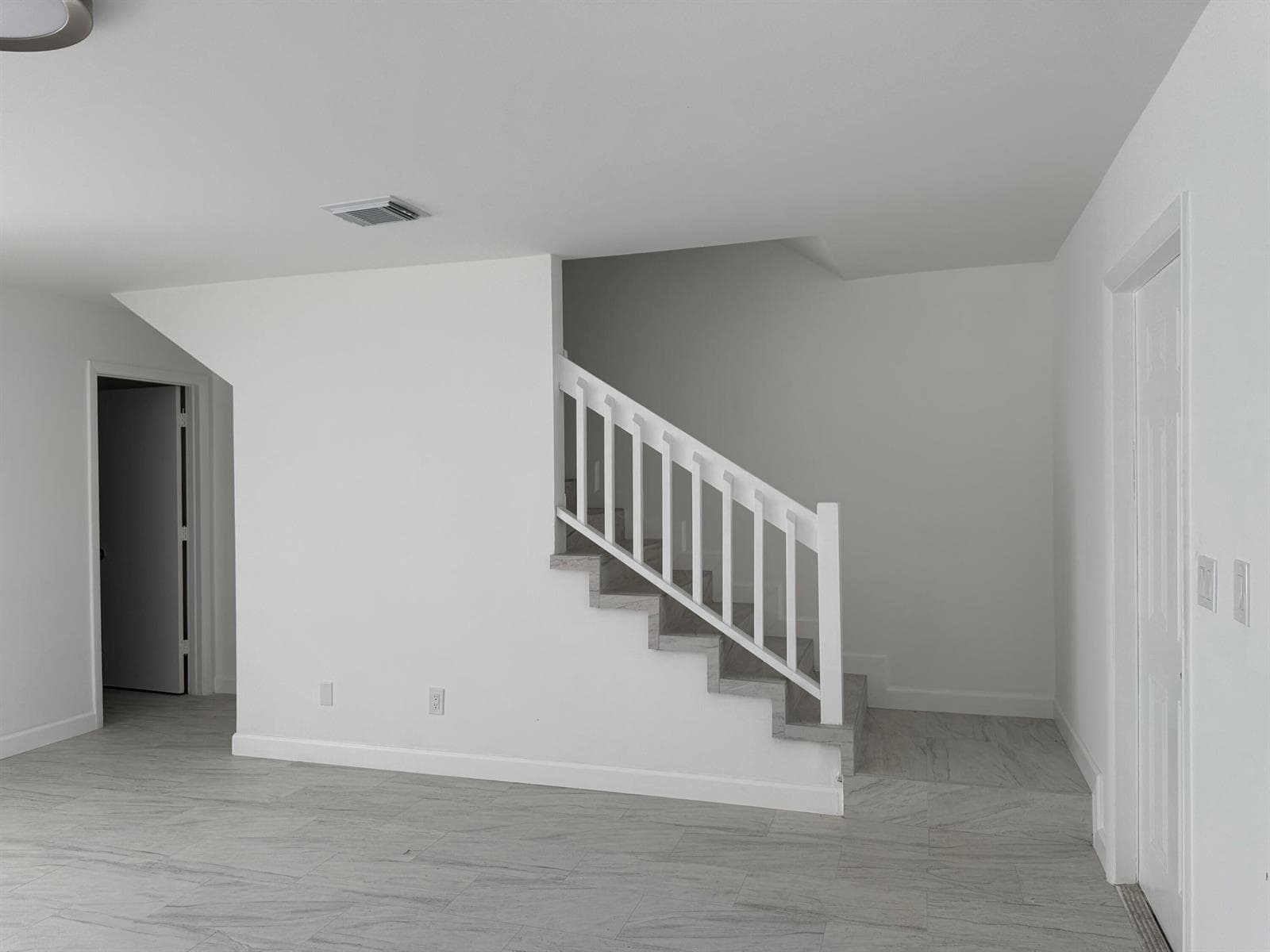 2103 Wharf Lane photo 5