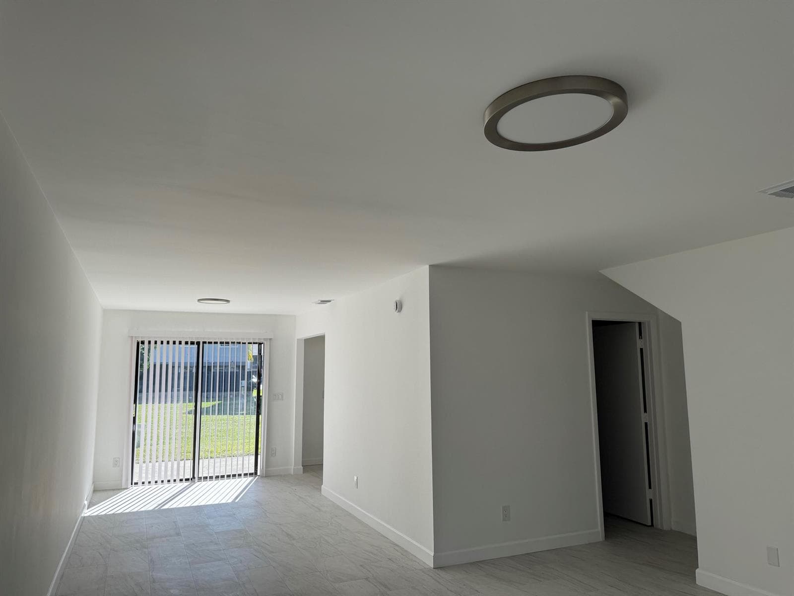2103 Wharf Lane photo 9