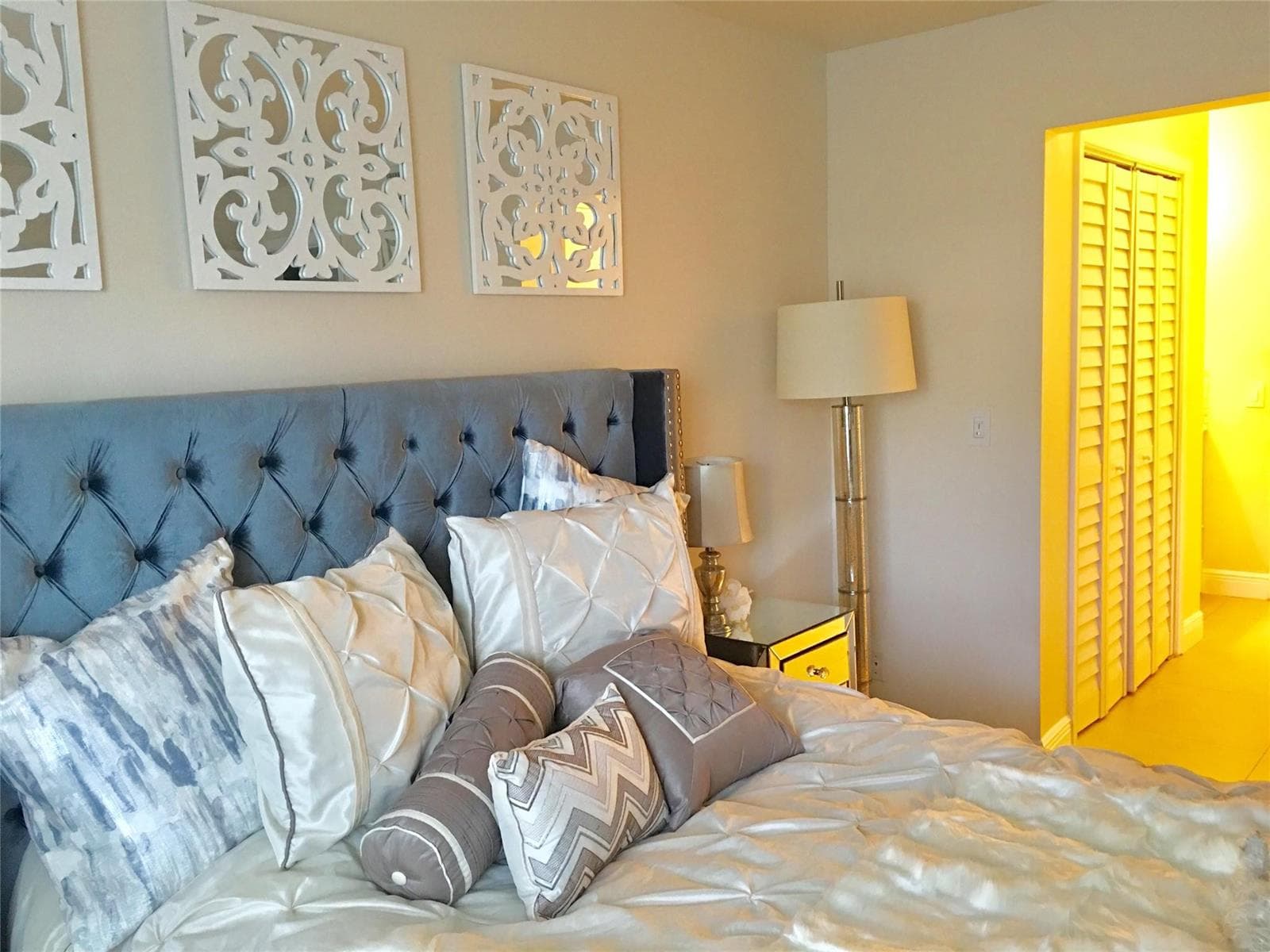 6407 Bay Club Drive Apt 1 photo 15