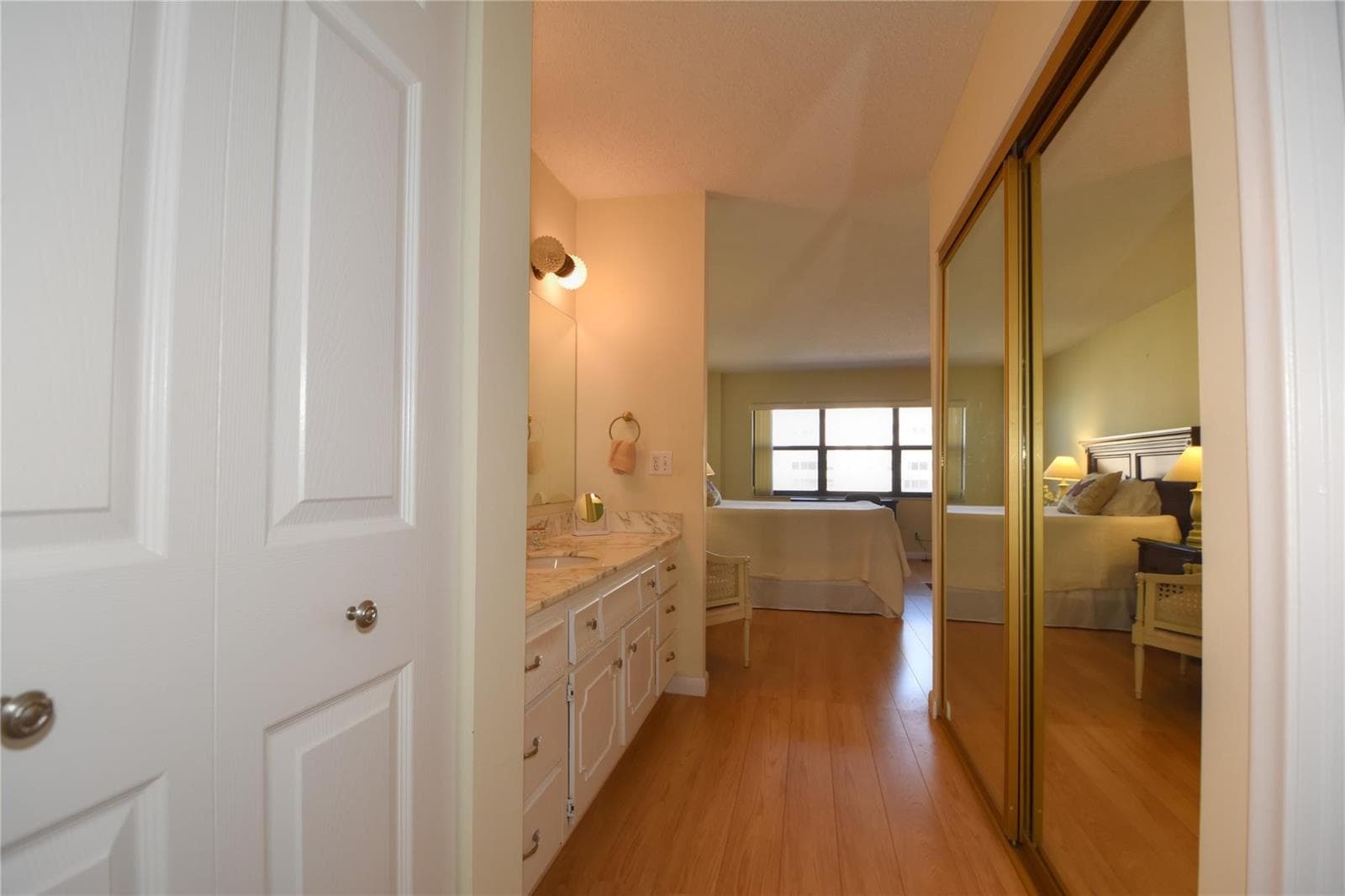 5100 N Ocean Boulevard 1004 photo 17